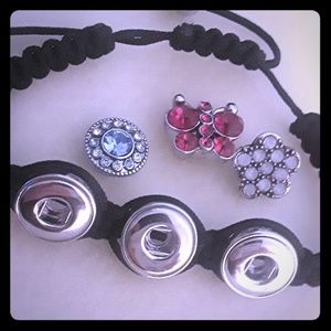 Mini Snap Bracelet with 3 12mm snaps